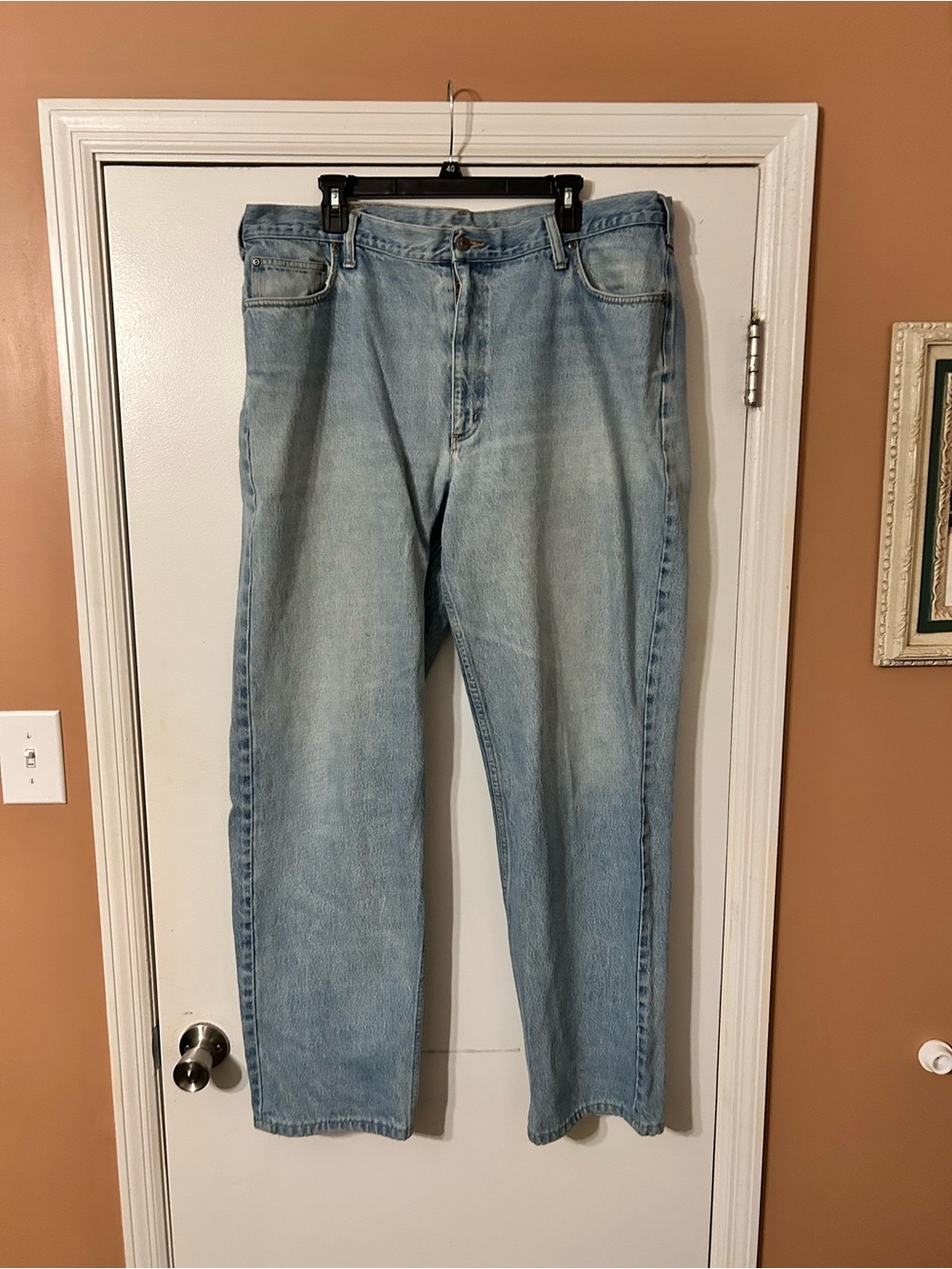 Lands’ End Men’s 40 Long Light Wash Relaxed Straight Leg Jeans